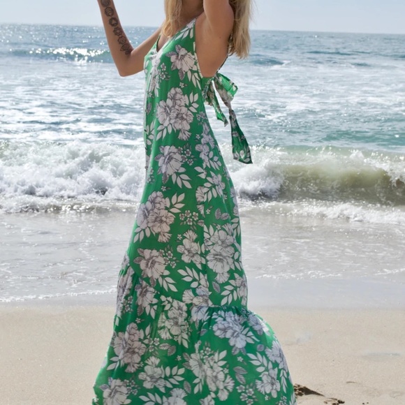 Vici Dresses & Skirts - VICI- Perfect Green Summer Dress - Vici - Medium